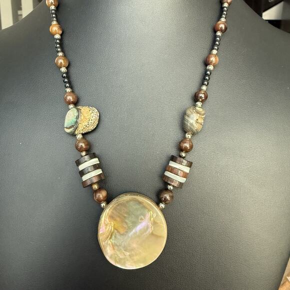 Shell Pendant Necklace Reversible Abalone & Autumn Color Shell & Wooden Beads - Picture 5 of 7